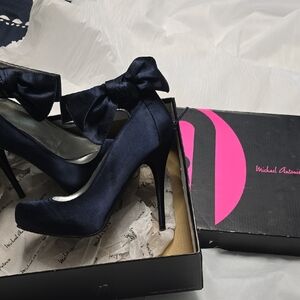 Michael Antonio Dark Blue Heels with Bow Accent